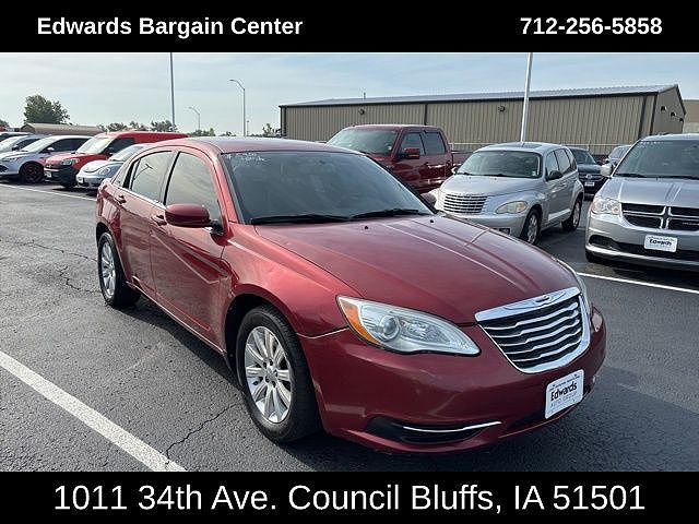 2013 Chrysler 200