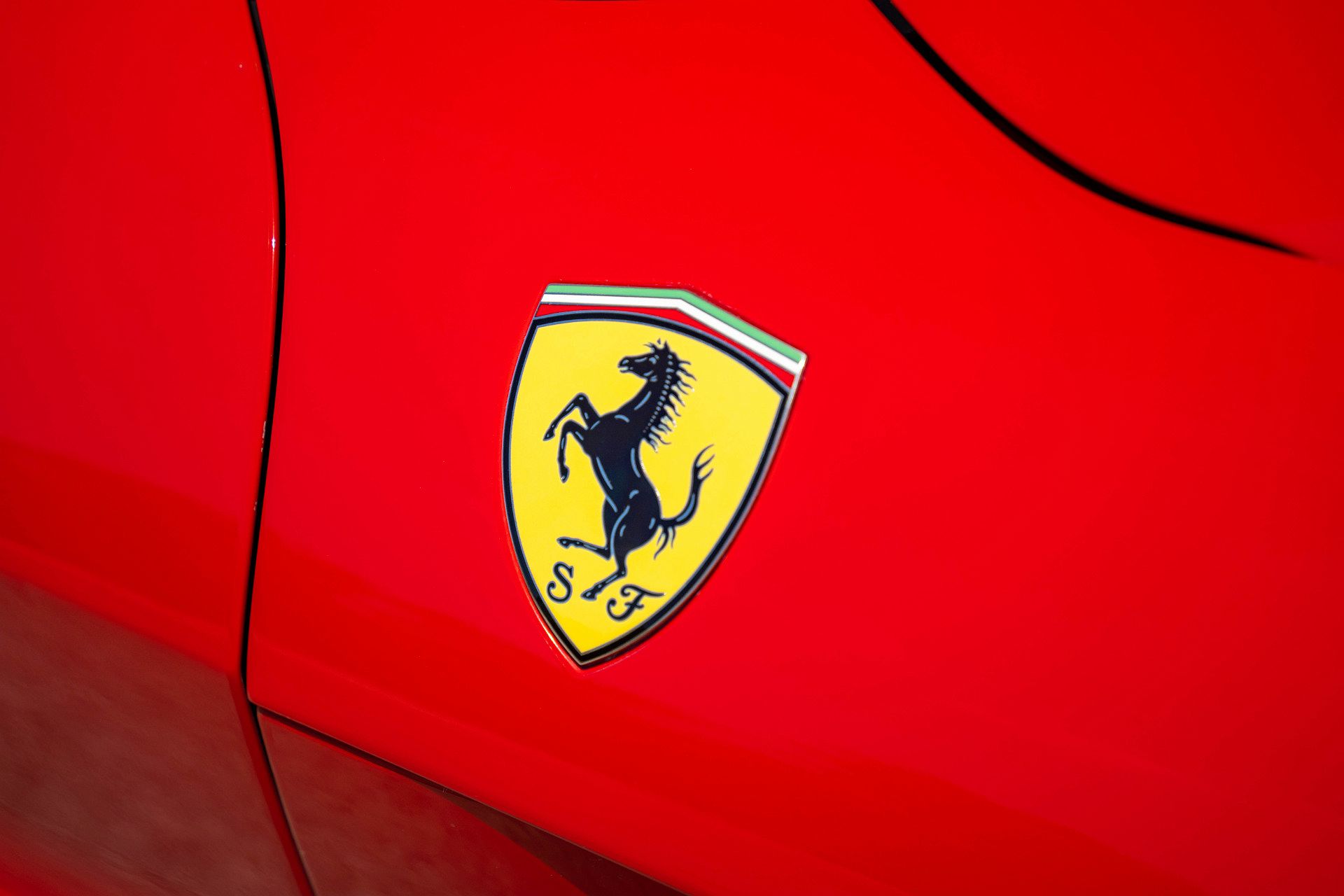 2014 Ferrari F12 Berlinetta image 11