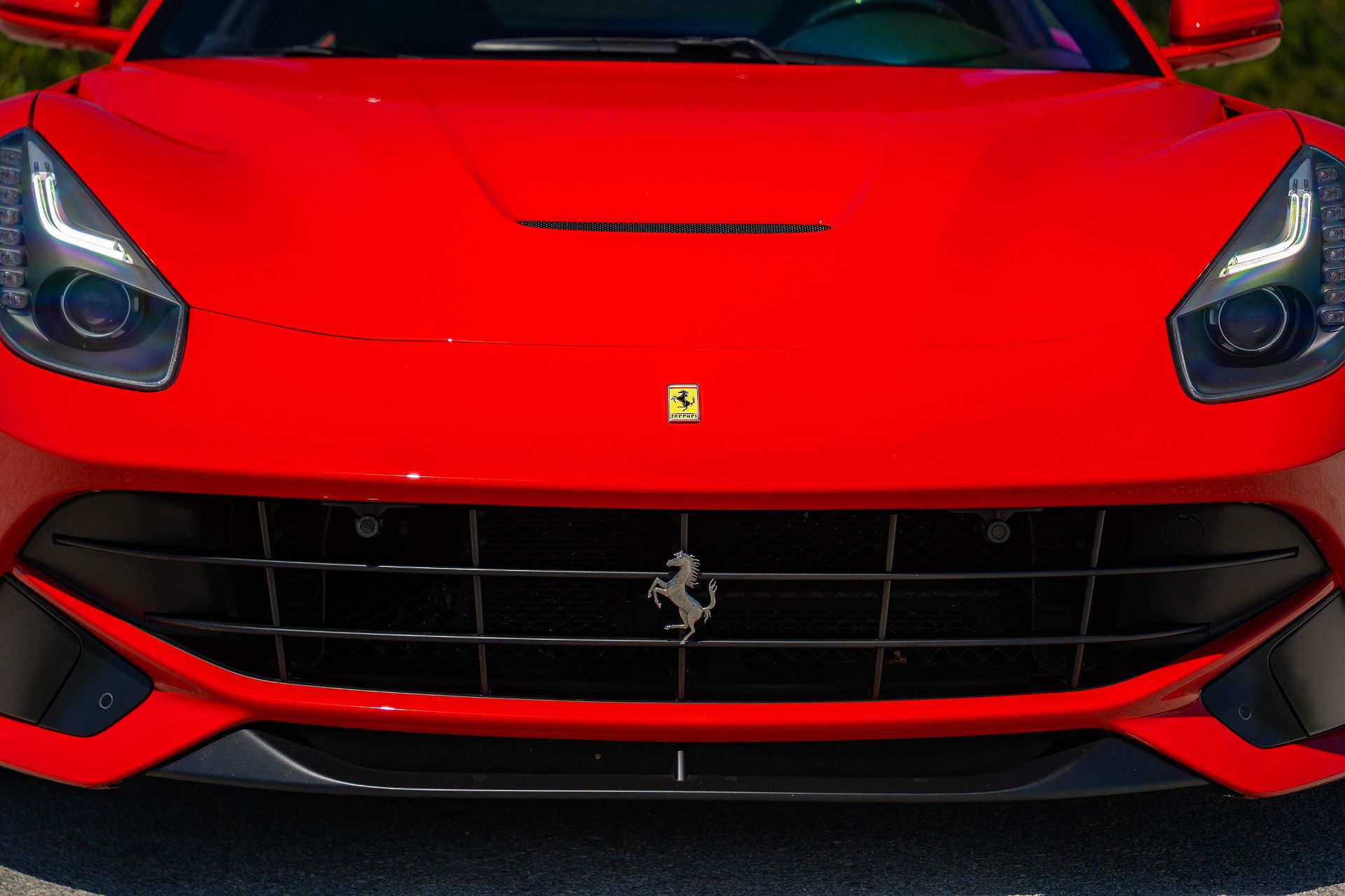 2014 Ferrari F12 Berlinetta image 13