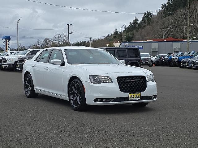 2023 Chrysler 300