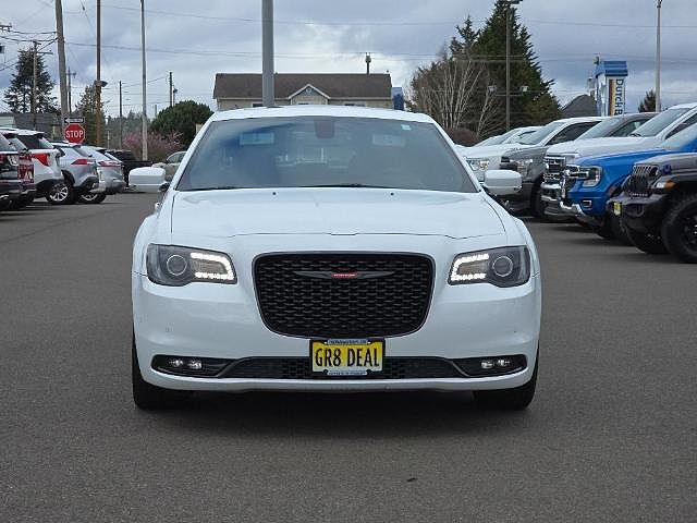 2023 Chrysler 300