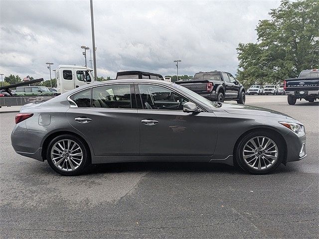 2021 Infiniti Q50