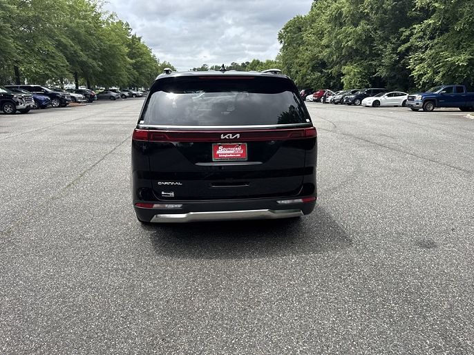 2024 Kia Carnival