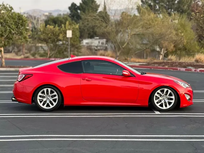 2016 Hyundai Genesis