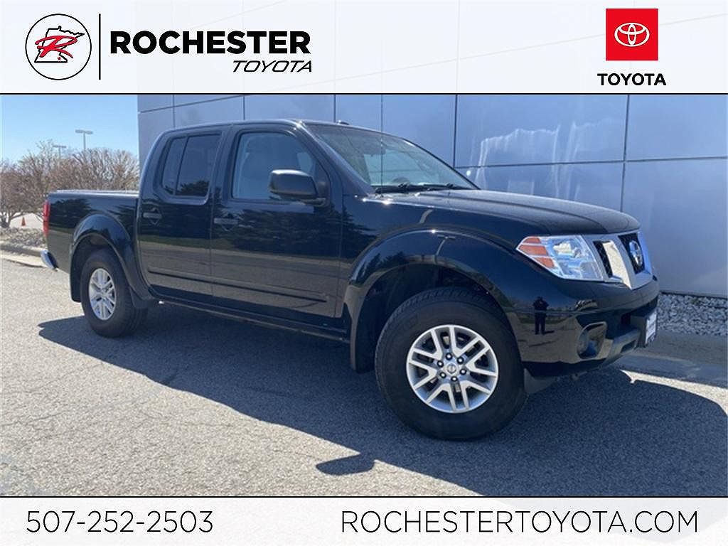 2014 Nissan Frontier SV image 0