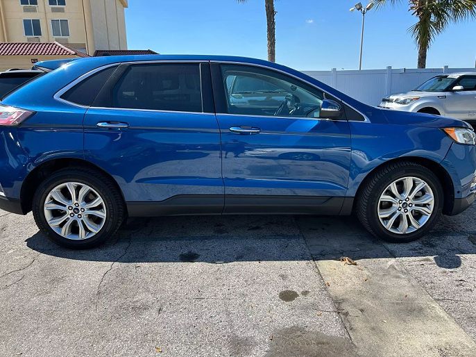 2022 Ford Edge