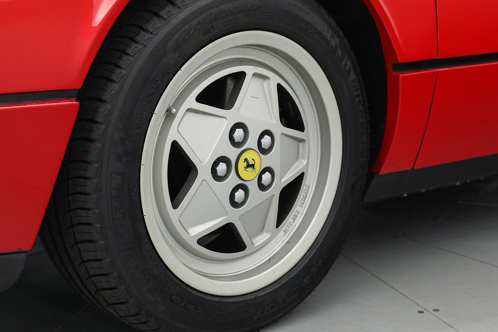 1989 Ferrari 328 GTS image 16