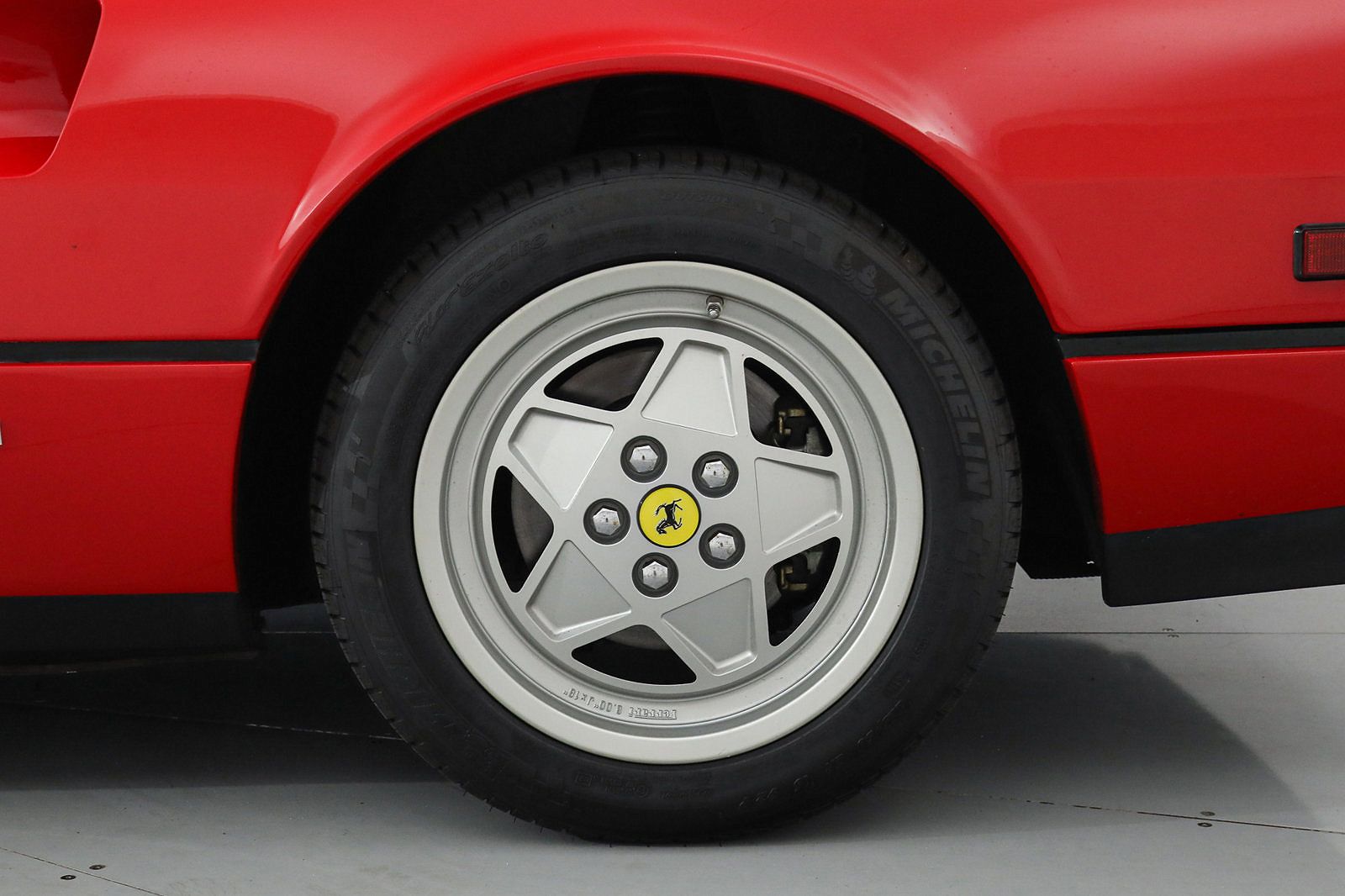 1989 Ferrari 328 GTS image 38