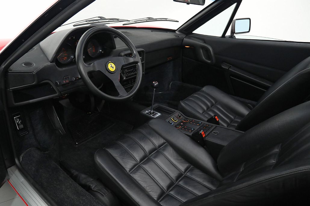 1989 Ferrari 328 GTS image 3