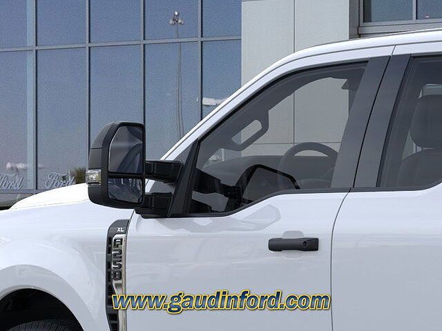 2025 Ford F-250
