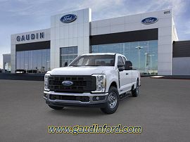 2025 Ford F-250