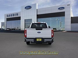 2025 Ford F-250