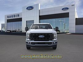 2025 Ford F-250