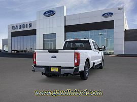2025 Ford F-250