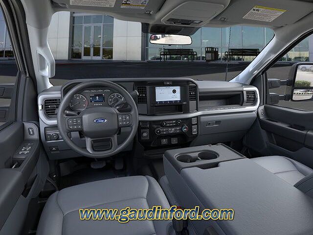 2025 Ford F-250
