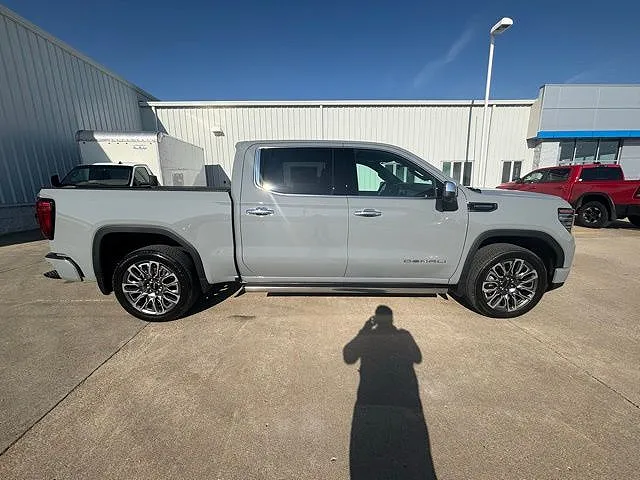 2025 GMC Sierra 1500