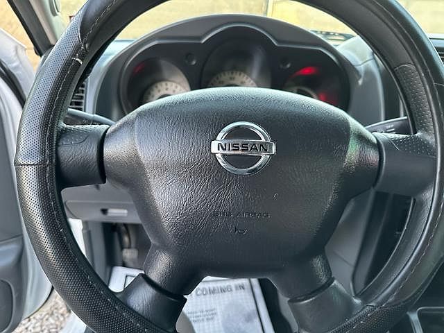 2004 Nissan Frontier null image 11
