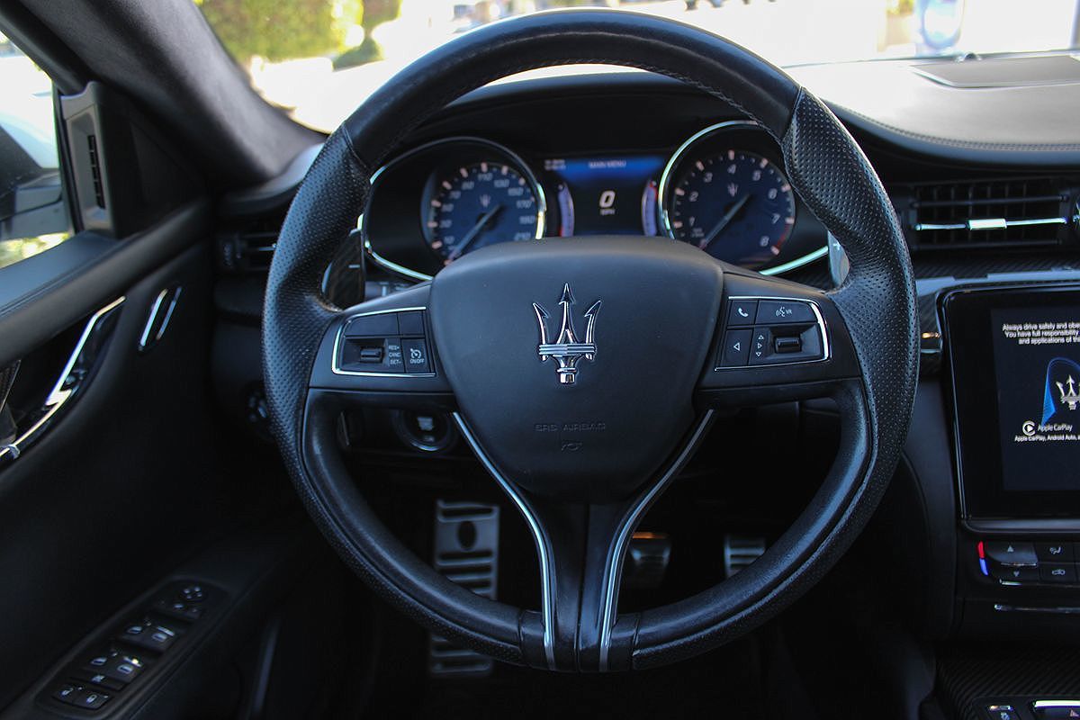 2017 Maserati Quattroporte GTS image 22