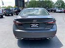 2016 Lexus GS 200t image 4