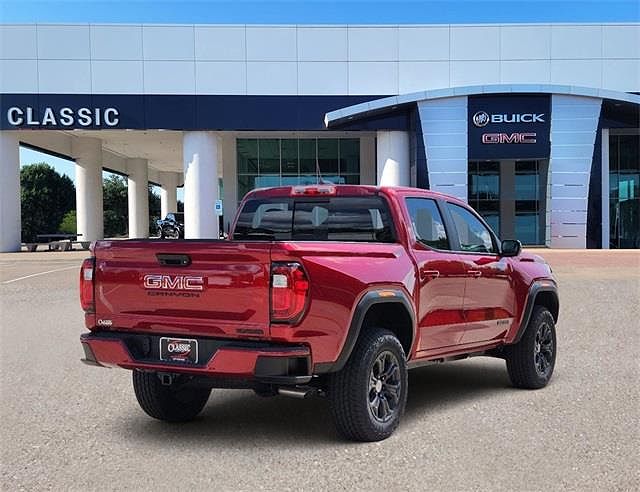 2024 GMC Canyon