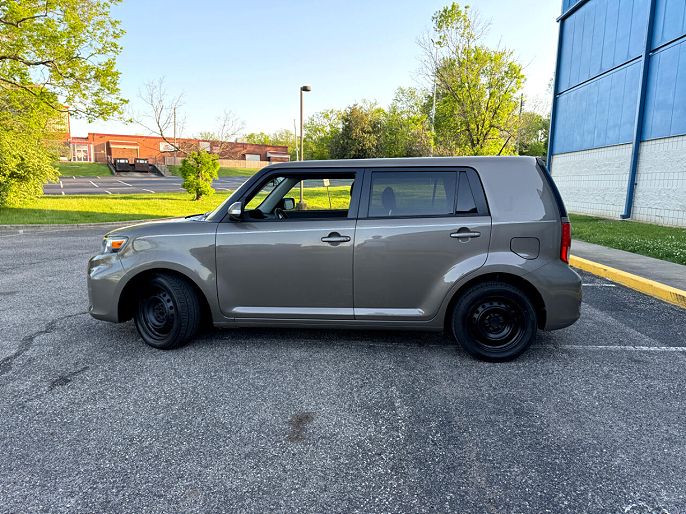 2013 Scion xB