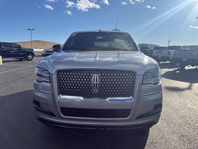 2023 Lincoln Navigator