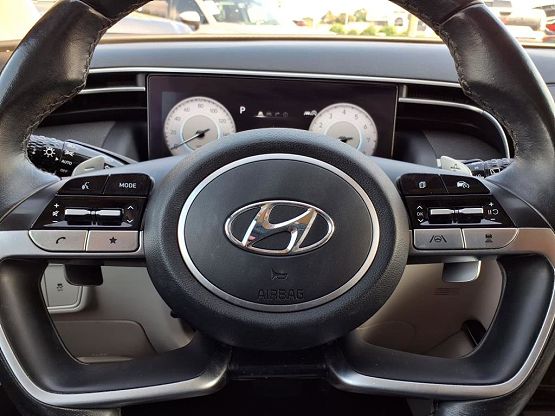 2022 Hyundai Tucson Limited photo 10