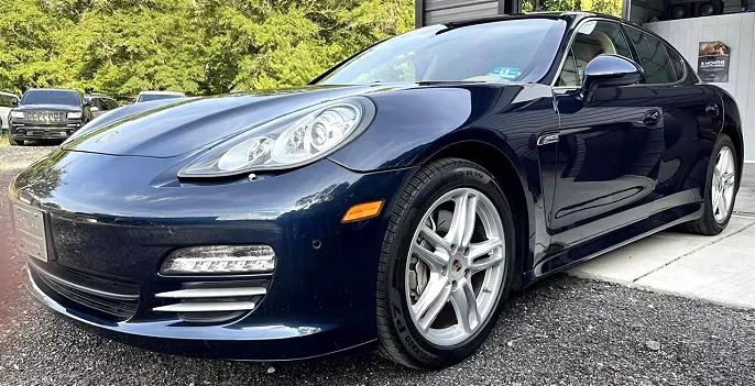 2011 Porsche Panamera