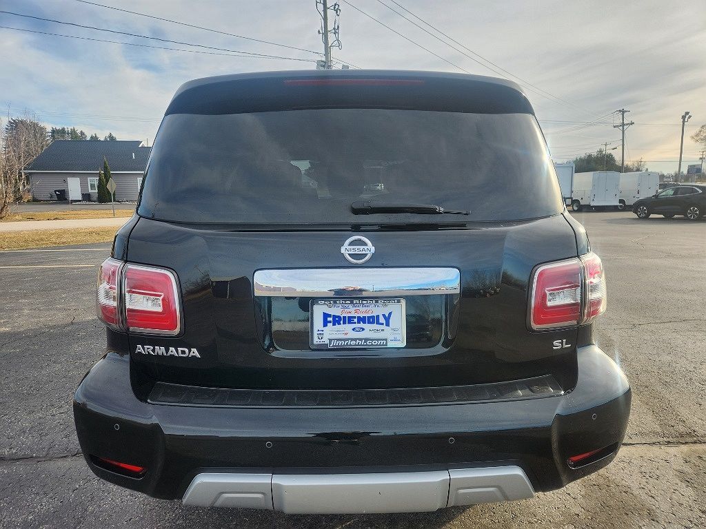 2018 Nissan Armada SL image 4