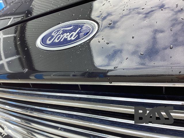 2015 Ford Fusion SE image 3