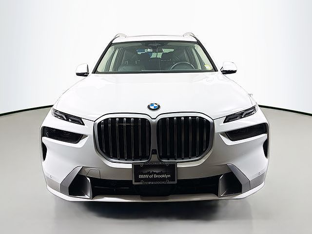 2026 BMW X7