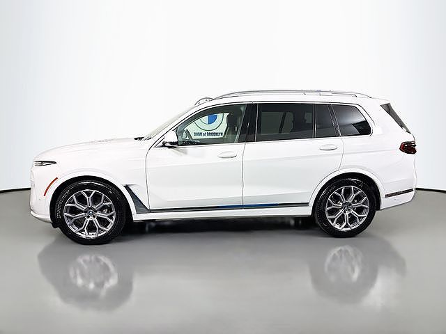 2026 BMW X7