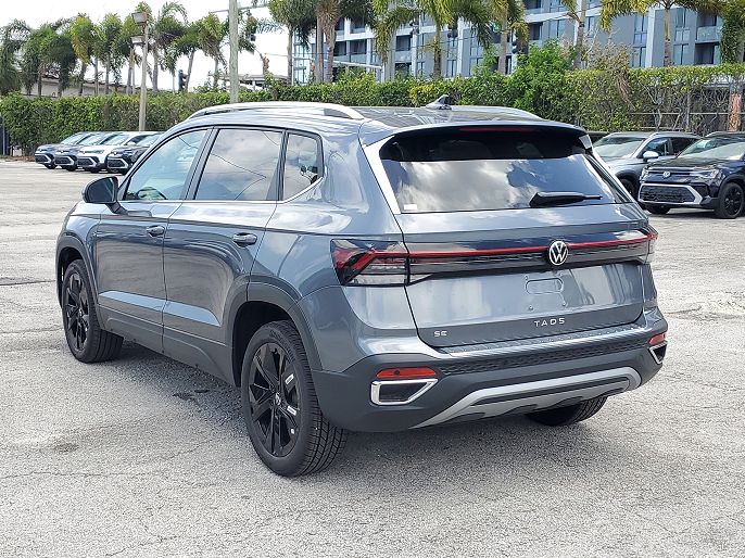 2025 Volkswagen Taos