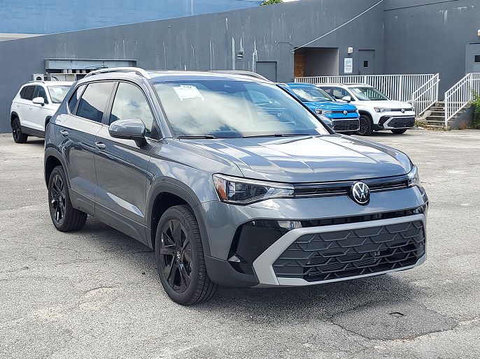 2025 Volkswagen Taos