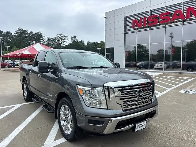 2024 Nissan Titan