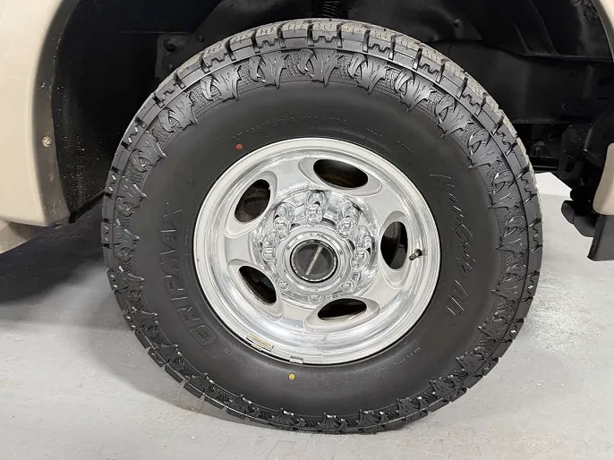 2004 Ford Excursion