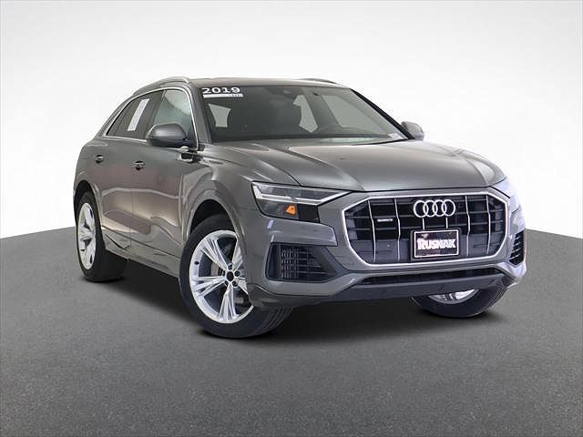 2019 Audi Q8 Premium image 0