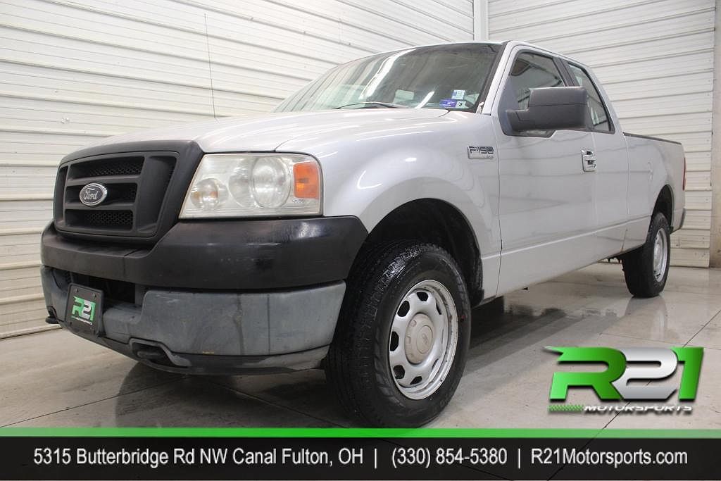 2005 Ford F-150 XL image 0