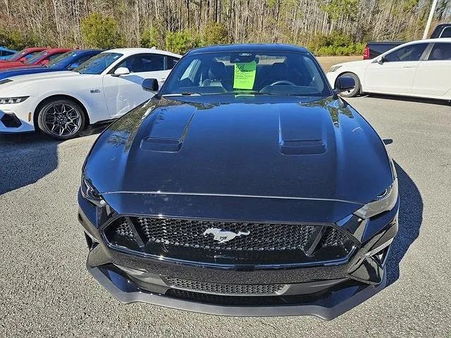 2021 Ford Mustang GT image 1