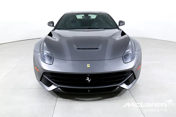 2016 Ferrari F12