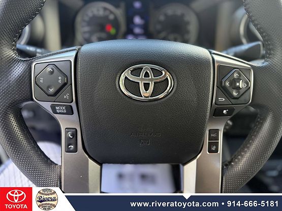 2019 Toyota Tacoma SR5 photo 11