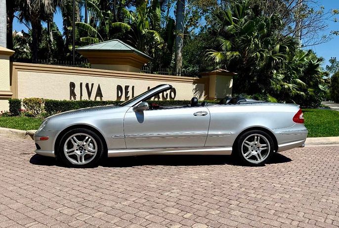 2004 Mercedes-Benz CLK