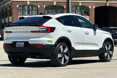 2023 Volvo C40