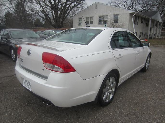 2011 Mercury Milan
