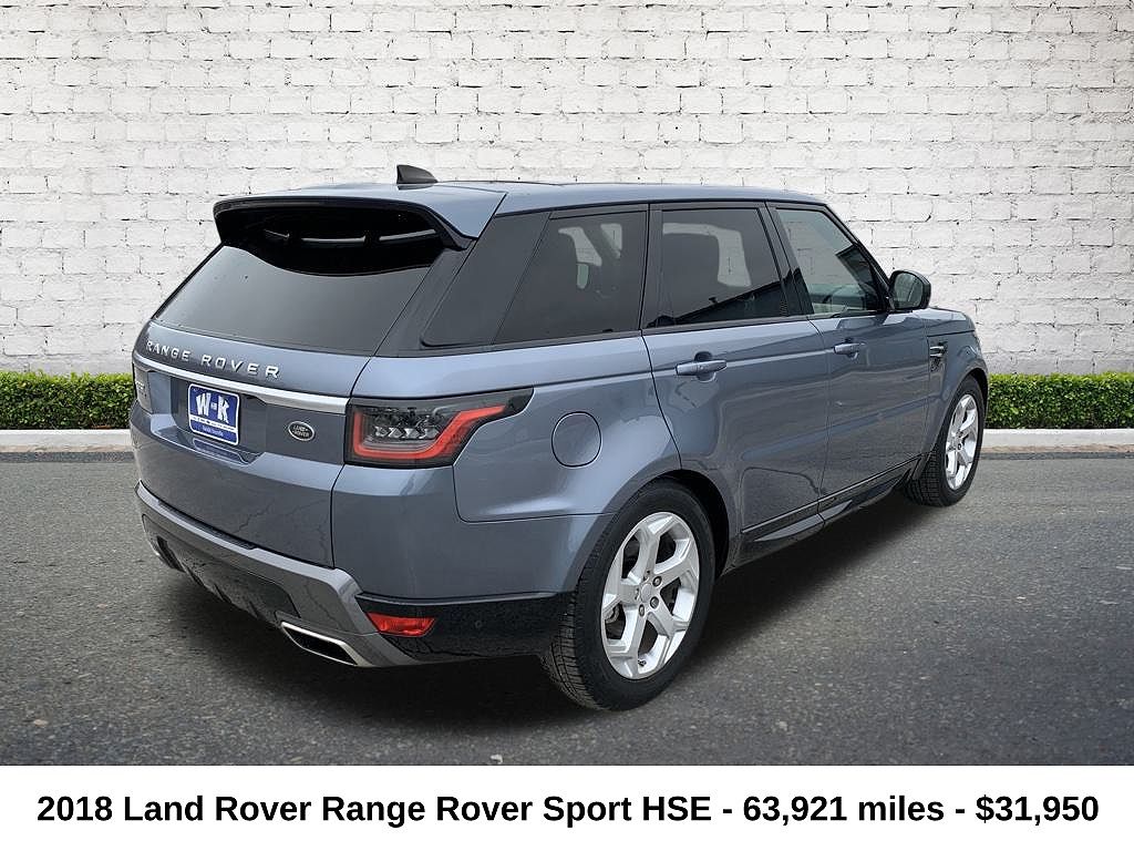 2018 Land Rover Range Rover Sport HSE image 2