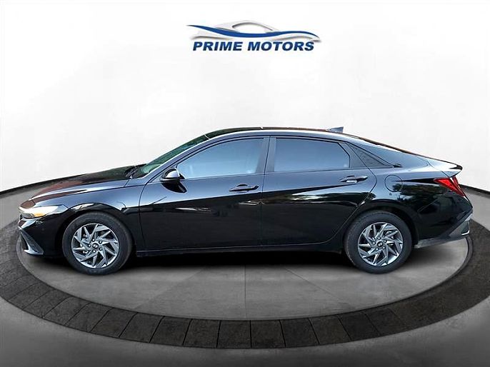 2024 Hyundai Elantra