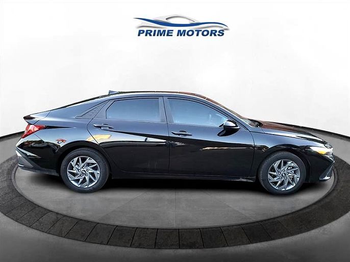 2024 Hyundai Elantra