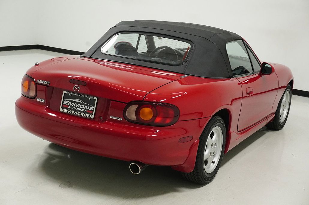 2000 Mazda Miata null image 3