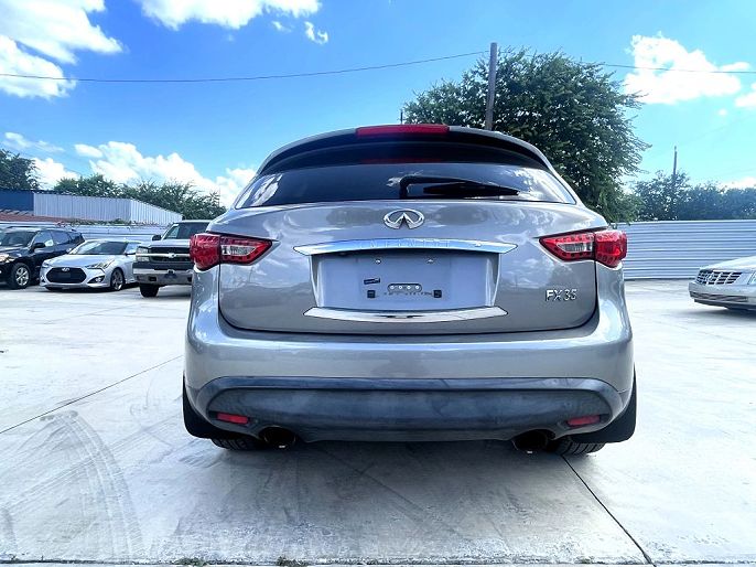 2010 Infiniti FX35