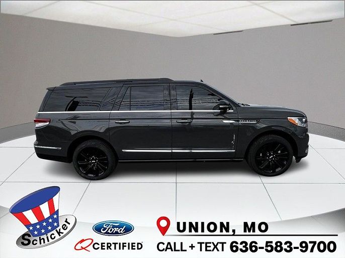 2023 Lincoln Navigator L